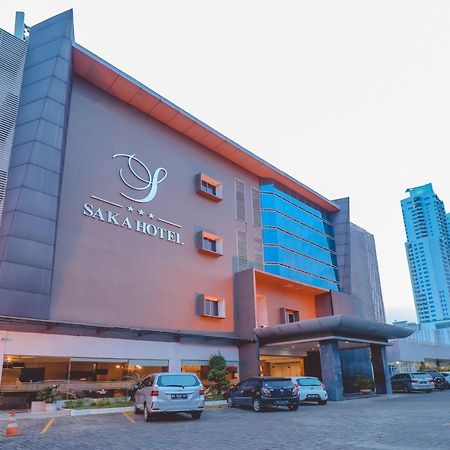 Saka Hotel Medan Sunggal エクステリア 写真