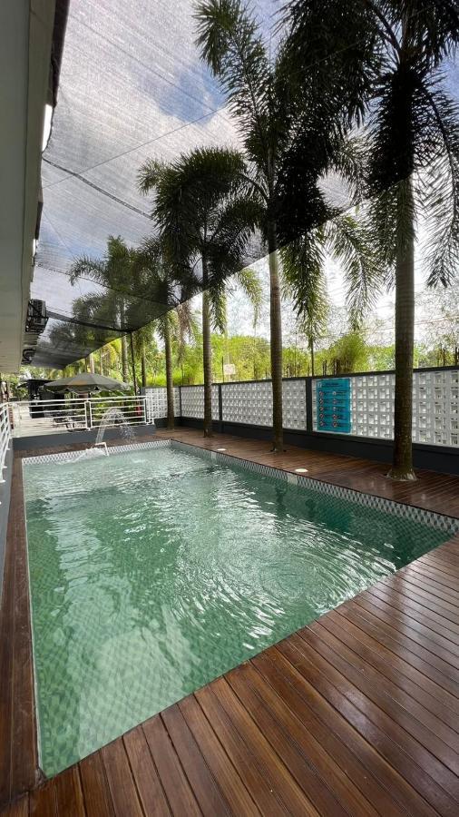 Saka Hotel Medan Sunggal エクステリア 写真